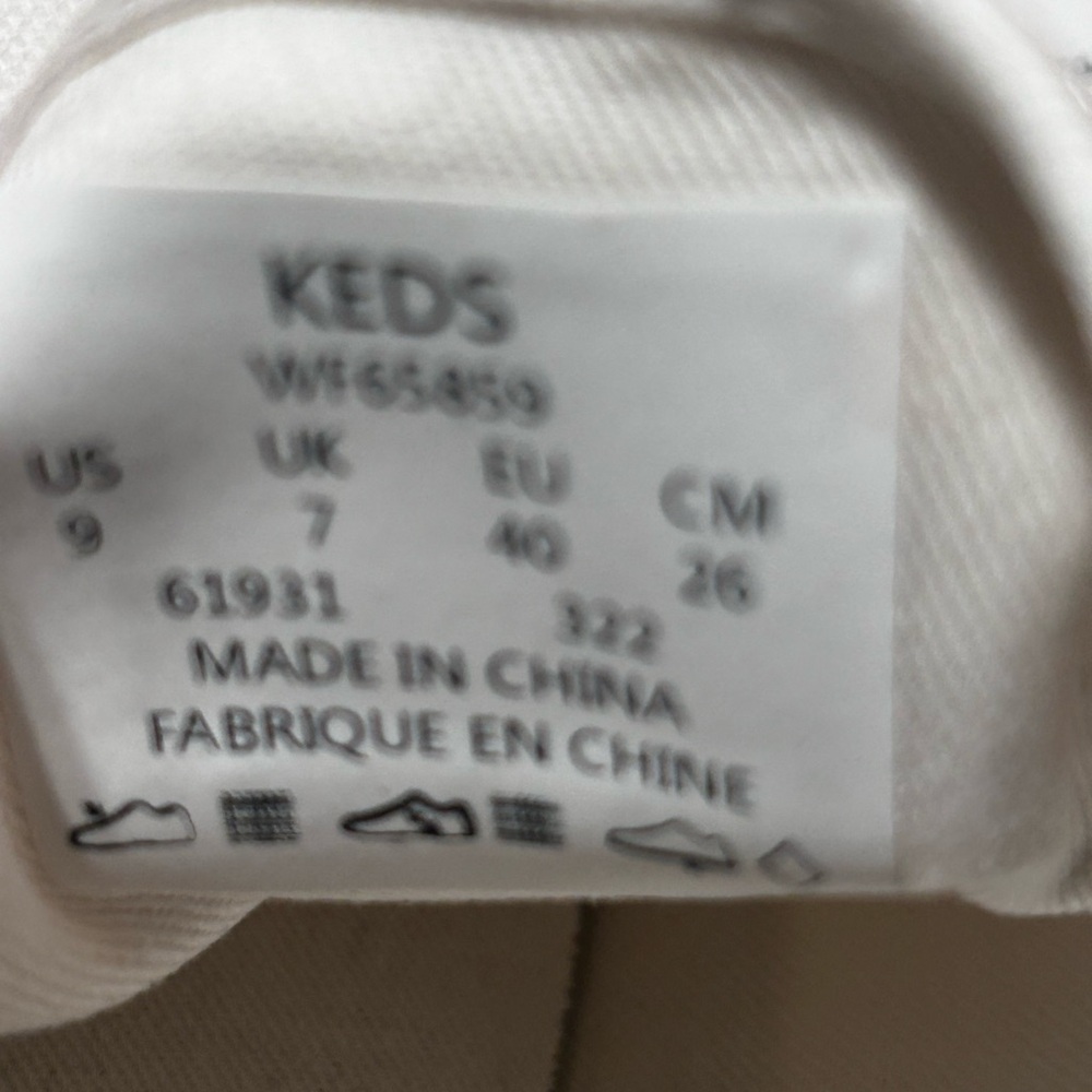 Keds Off-White Canvas Lace-Up Shoes - Picture 6 of 11